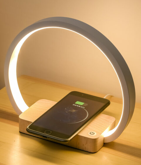 Multifunctional table lamp